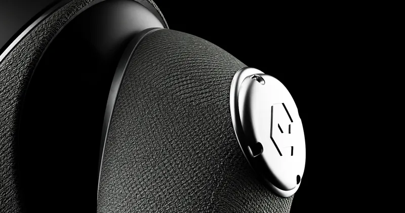 MARK One shoulder joint with its engraved cover